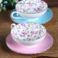 180ml patrón de flores de color rosa y azul Pretty Design fino de hueso China taza de café con diferentes forma, taza y platillo Set